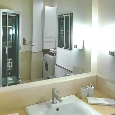 Roommate Traugutta 3 * Warsaw